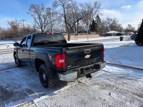 Used 2010 Chevrolet Silverado 1500 LT w/ Power Pack Plus image 9