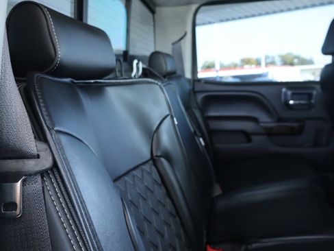 Used 2015 GMC Sierra 3500 Denali w/ Duramax Plus Package image 39
