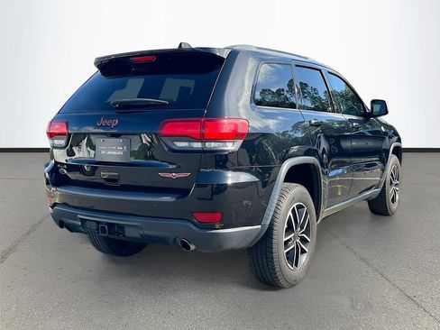 Used 2019 Jeep Grand Cherokee Trailhawk w/ Trailhawk Luxury Group AWD/4WD image 7