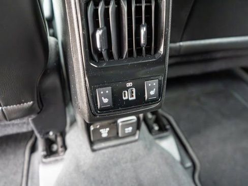 Used 2022 Jeep Compass Limited w/ (RED) Package image 19