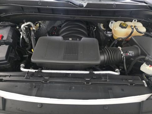 Used 2022 Chevrolet Suburban High Country RWD image 10