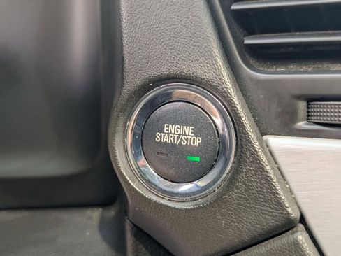 Used 2020 GMC Yukon SLT AWD/4WD image 28