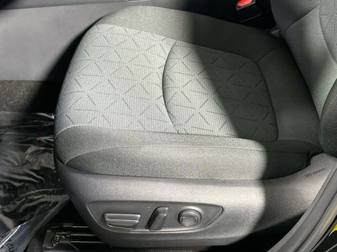 Used 2025 Toyota RAV4 XLE image 14