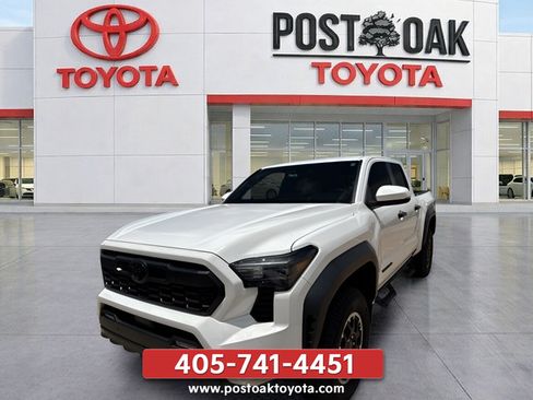 Used 2026 Toyota Land Cruiser w/ Premium Package AWD/4WD image 3