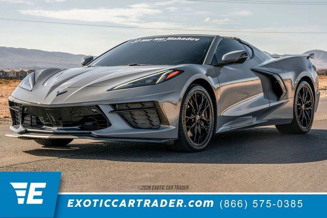 Used 2025 Chevrolet Corvette Stingray Premium Cpe w/ Z51 Performance Package RWD image 1