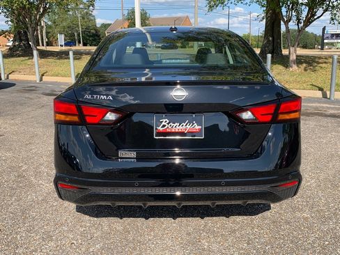 New 2025 Nissan Altima 2.5 S image 4
