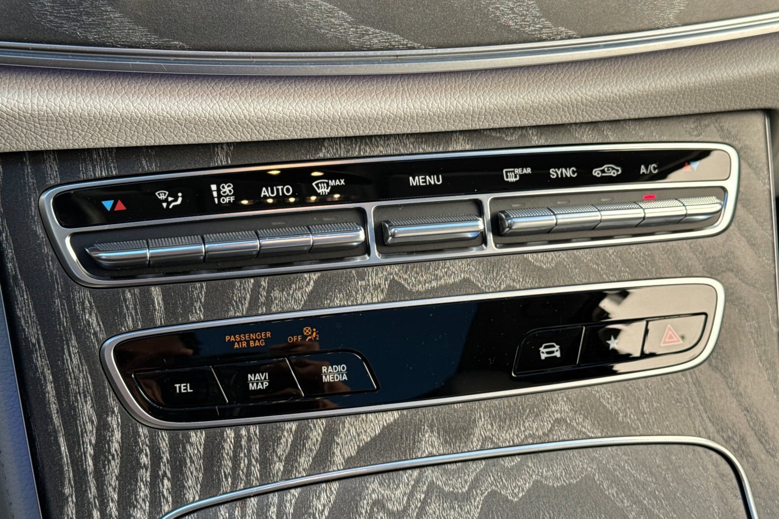 Used 2022 Mercedes-Benz E 350 Sedan image 18