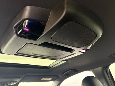 Used 2021 Honda Pilot Black Edition image 38