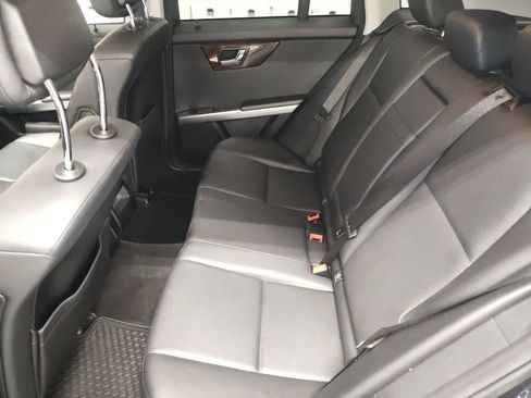 Used 2011 Mercedes-Benz GLK 350 4MATIC image 26