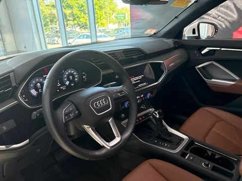 Used 2024 Audi Q3 2.0T Premium AWD/4WD image 9