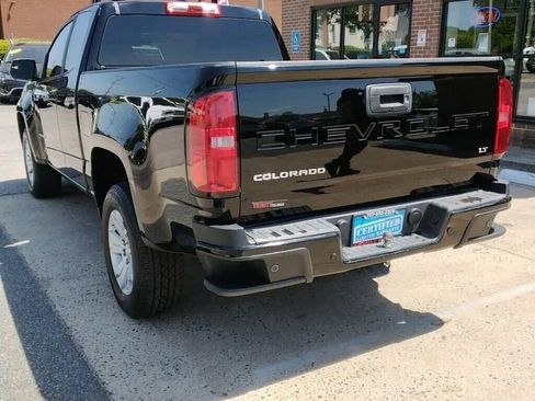 Used 2021 Chevrolet Colorado LT w/ Fleet Safety Package RWD image 2