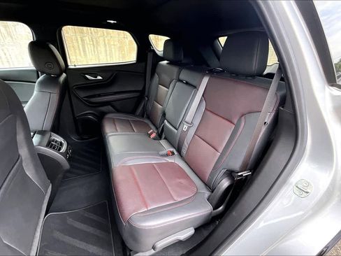 Used 2022 Chevrolet Blazer RS w/ Driver Confidence II Package FWD image 21