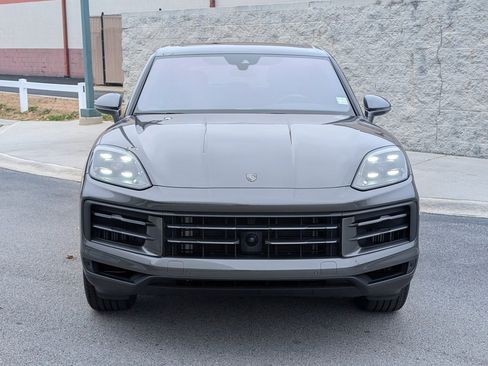 Certified 2024 Porsche Cayenne image 34