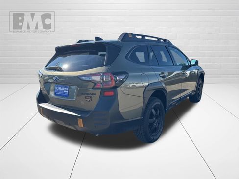 Used 2025 Subaru Outback Wilderness AWD/4WD image 3