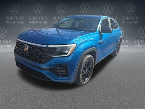 Used 2025 Volkswagen Atlas Cross Sport SEL R-Line image 19