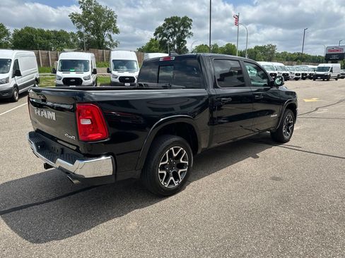 Used 2026 RAM 1500 Laramie AWD/4WD image 5