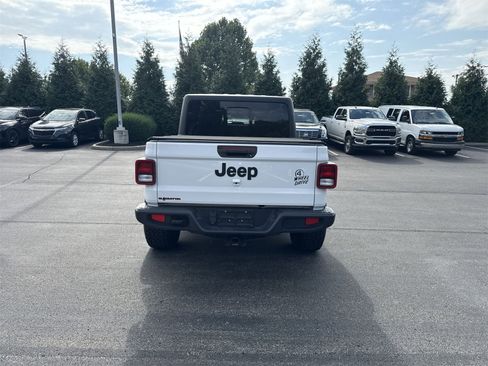 Used 2020 Jeep Gladiator Sport w/ Quick Order Package 24S image 7