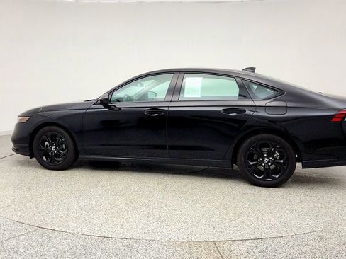 Used 2025 Honda Accord SE image 8