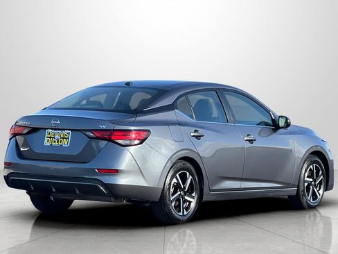 Used 2024 Nissan Sentra SV image 5