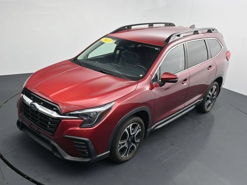Used 2023 Subaru Ascent Limited AWD/4WD image 26