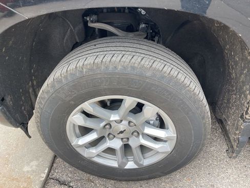 Used 2025 Chevrolet Silverado 1500 RST w/ Convenience Package II image 22