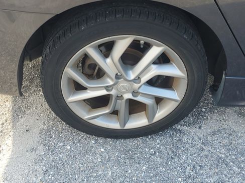 Used 2013 Nissan Sentra SR w/ Driver Pkg image 7