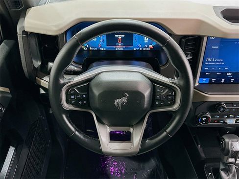 Used 2025 Ford Bronco Big Bend image 11