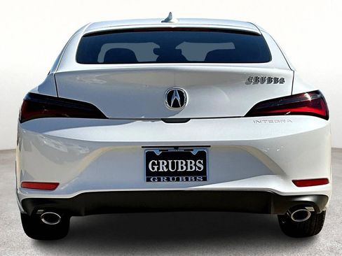 New 2025 Acura Integra image 5