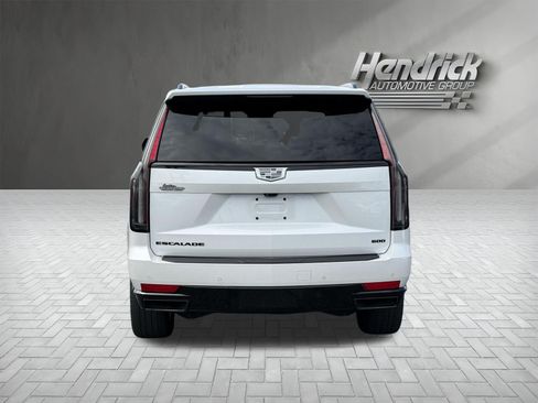 Used 2024 Cadillac Escalade Sport w/ LPO, ONYX Package RWD image 10