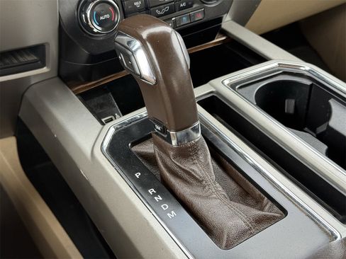 Certified 2020 Ford F150 Lariat image 21