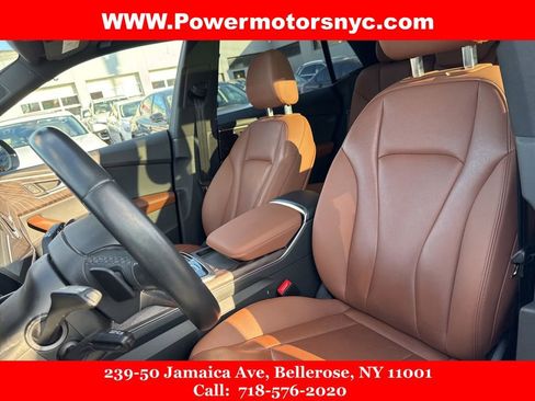 Used 2021 Audi Q8 Premium Plus w/ Premium Plus Package image 31