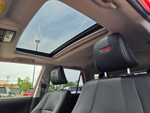 Certified 2023 Toyota 4Runner TRD Pro AWD/4WD image 29