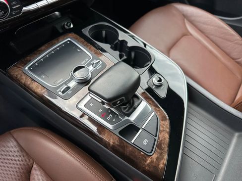 Used 2018 Audi Q7 3.0T Prestige image 13