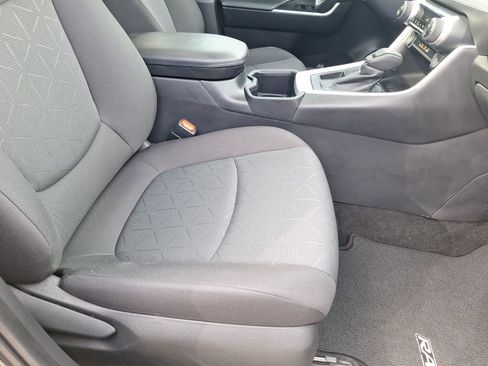 Used 2024 Toyota RAV4 XLE w/ Convenience Package image 34