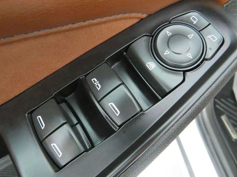 Used 2018 Chevrolet Traverse High Country image 51