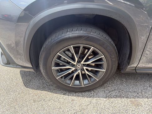 Used 2024 Lexus NX 250 FWD w/ Cold Area Package image 21