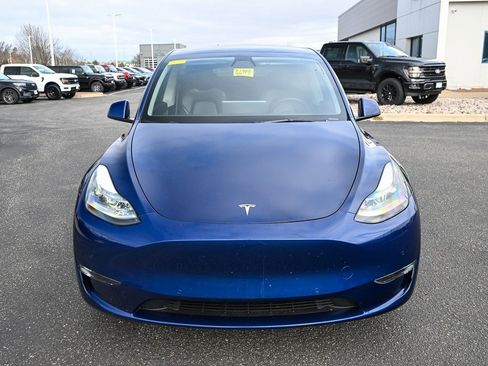 Used 2022 Tesla Model Y Performance image 10