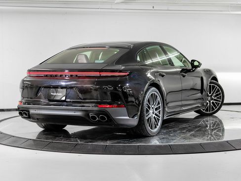 New 2026 Porsche Panamera image 7