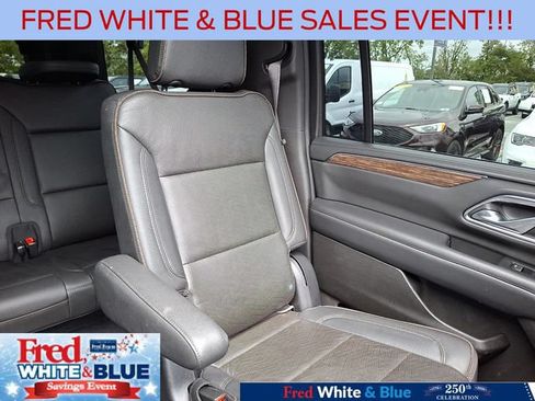 Used 2021 Chevrolet Suburban High Country AWD/4WD image 20