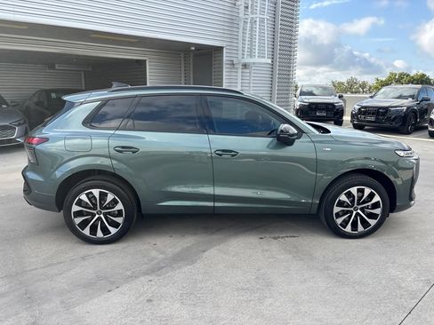 New 2026 Audi Q3 quattro 2.0T AWD/4WD image 4