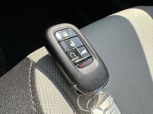 Certified 2023 Honda CR-V EX image 14