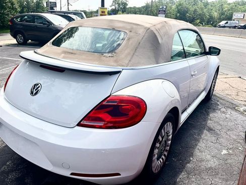 Used 2014 Volkswagen Beetle 2.5 FWD image 20