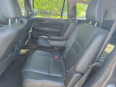 Used 2021 Honda Pilot Elite image 25
