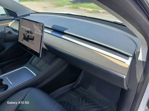 Used 2023 Tesla Model 3 Standard Range RWD image 17