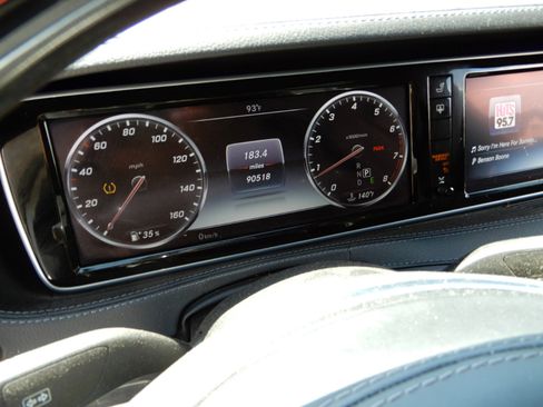 Used 2017 Mercedes-Benz S 550 Sedan image 15