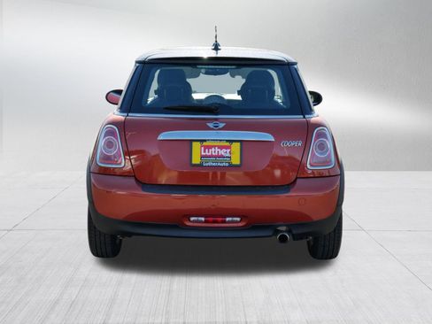 Used 2011 MINI Cooper Hardtop FWD image 4