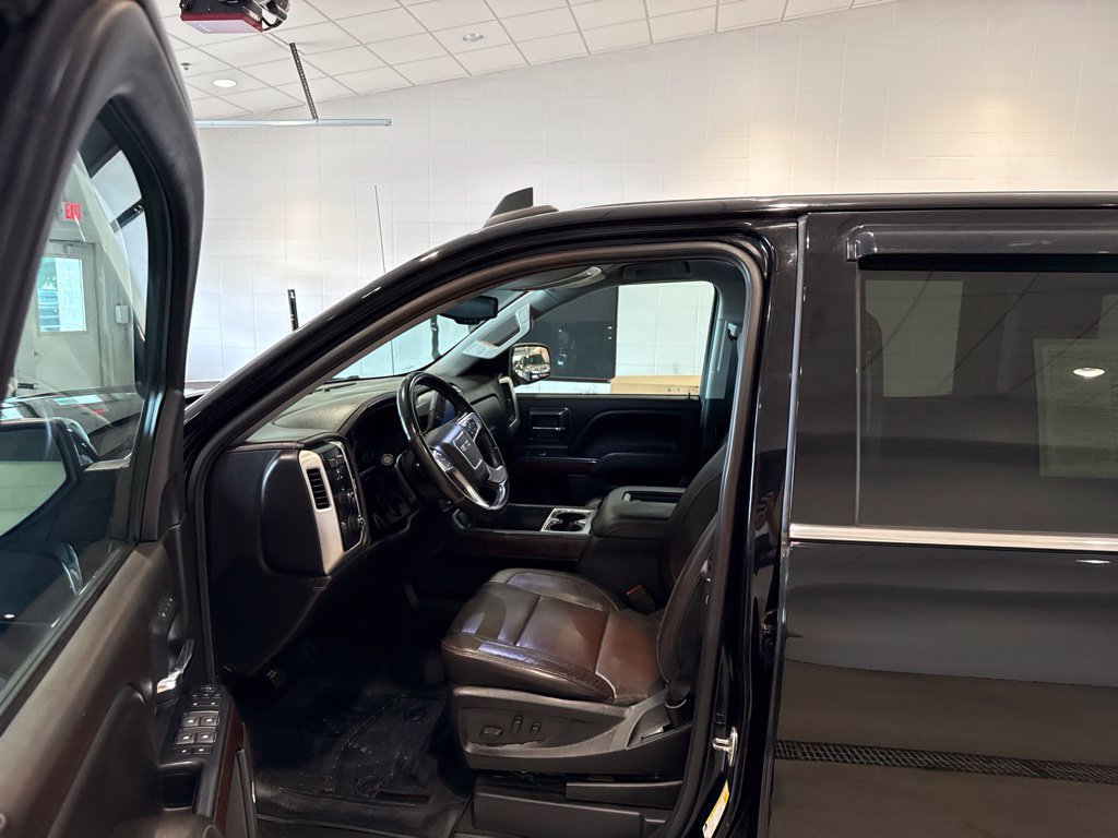 Used 2018 GMC Sierra 1500 SLT AWD/4WD image 22
