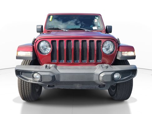 Used 2021 Jeep Wrangler Unlimited Sahara image 2
