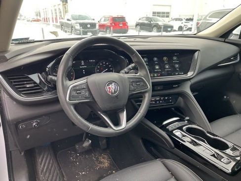 Used 2022 Buick Envision Essence w/ Safety Package image 10