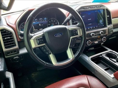 Used 2022 Ford F350 Platinum AWD/4WD image 18